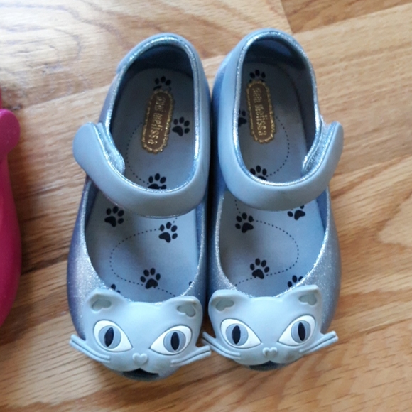 MINI MELISSA Cat silver or pink kitty size 8 - Picture 2 of 5